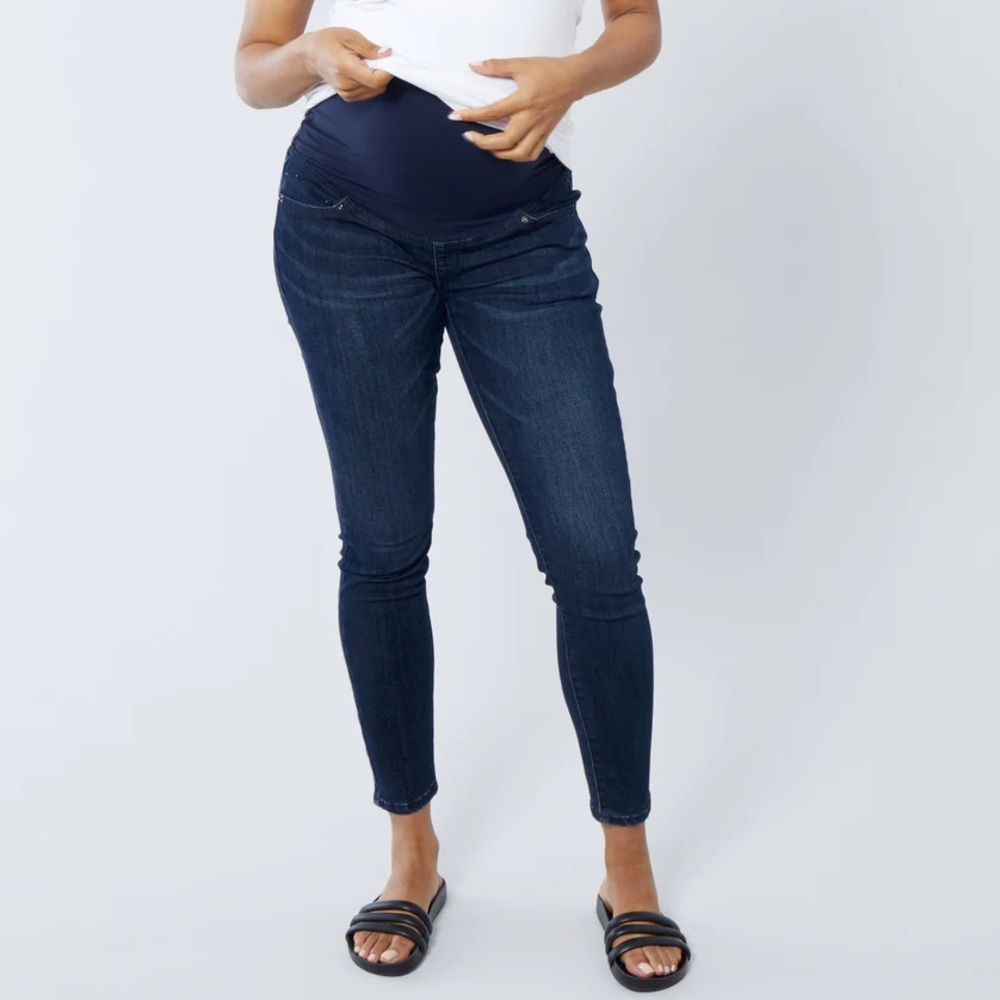 Ingrid & Isabel Maternity Skinny Jeans Ft. Crossover Panel®
